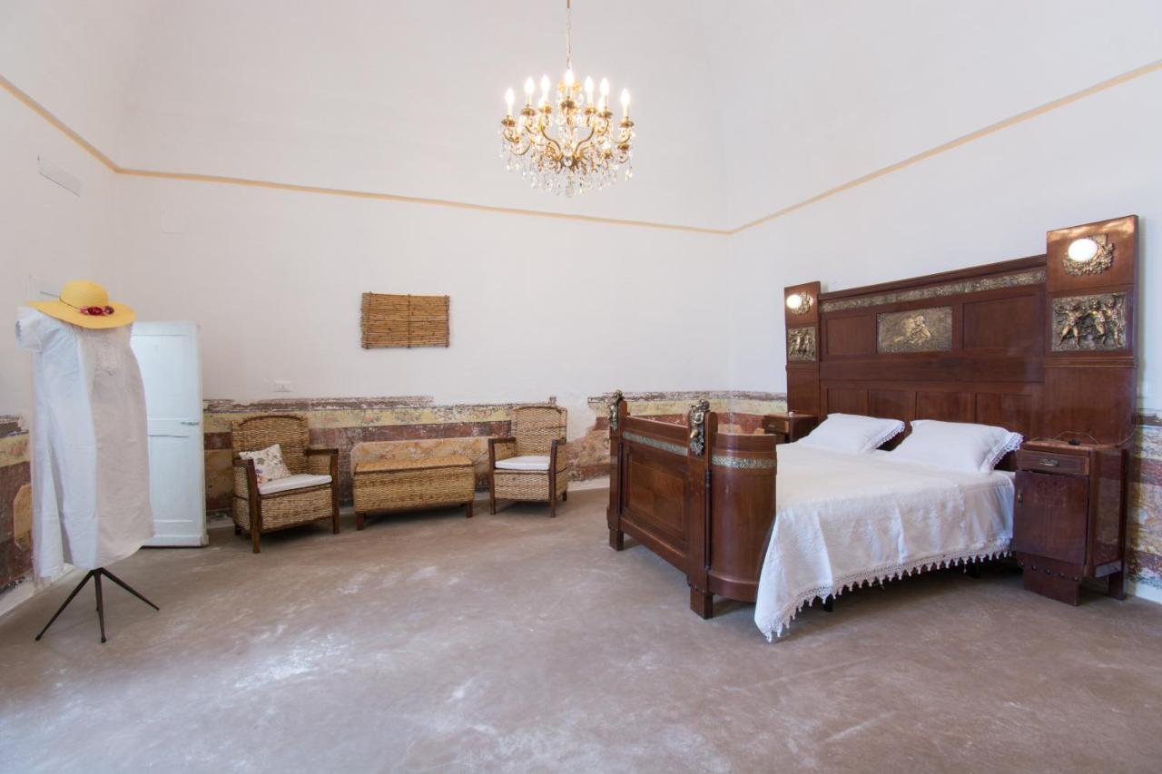 Masseria La Scalella - Fortificato มันดูเรีย ภายนอก รูปภาพ