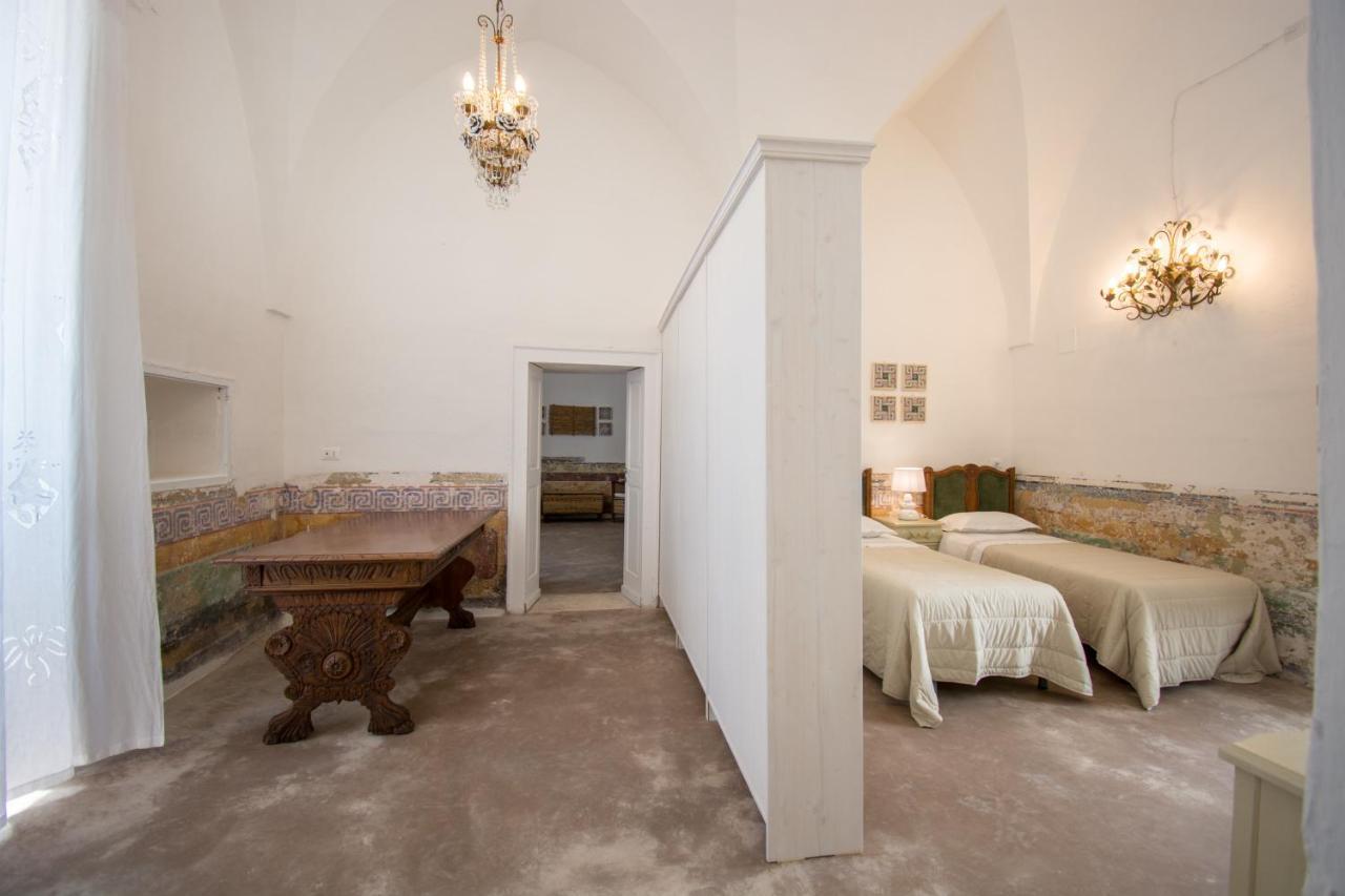 Masseria La Scalella - Fortificato มันดูเรีย ภายนอก รูปภาพ