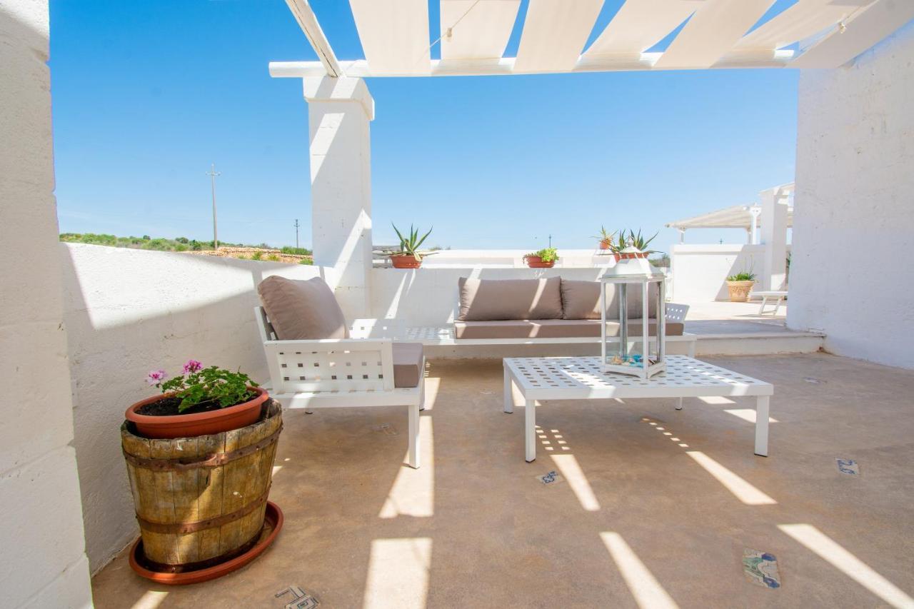 Masseria La Scalella - Fortificato มันดูเรีย ภายนอก รูปภาพ