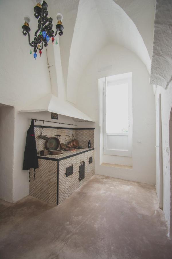 Masseria La Scalella - Fortificato มันดูเรีย ภายนอก รูปภาพ