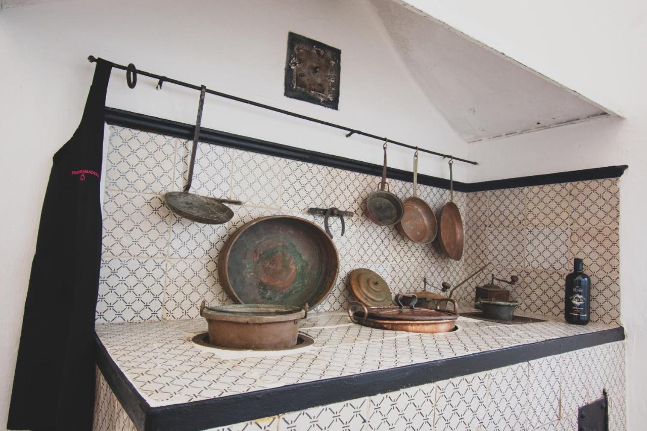 Masseria La Scalella - Fortificato มันดูเรีย ภายนอก รูปภาพ