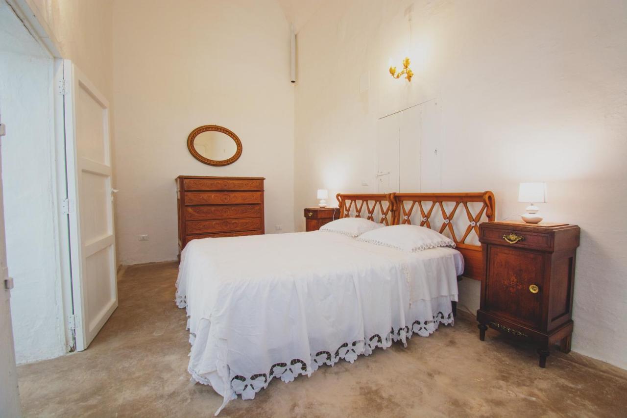 Masseria La Scalella - Fortificato มันดูเรีย ภายนอก รูปภาพ